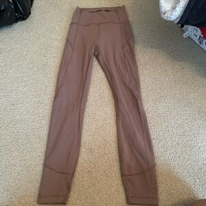 Lululemon size 0 dusty pink/antique bark leggings 25”